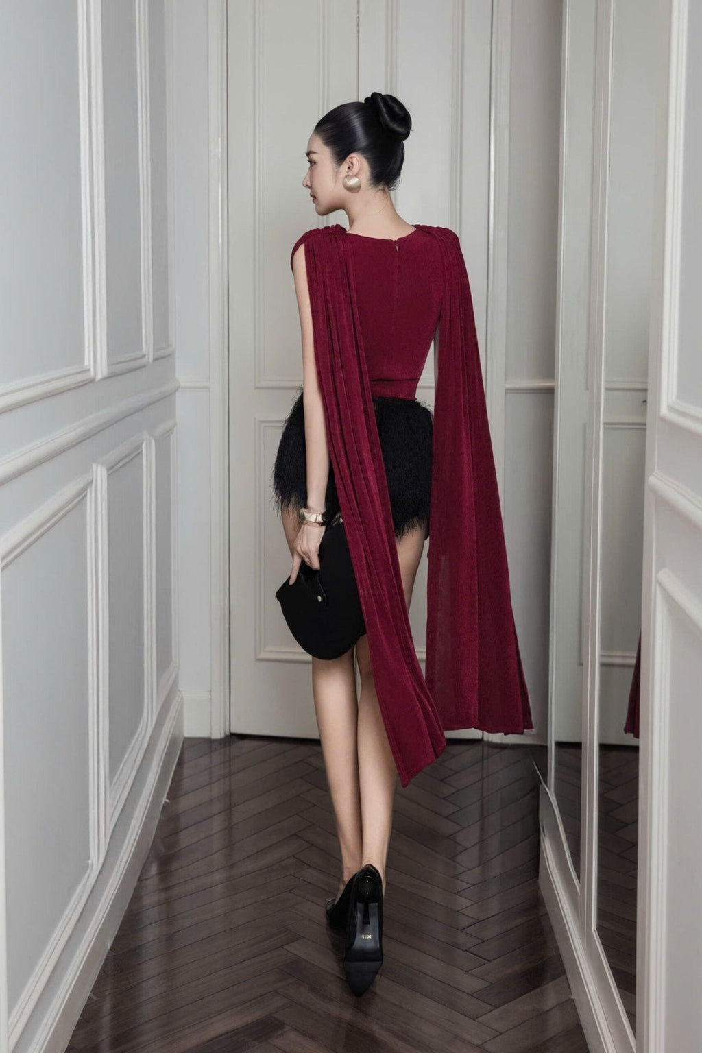 Elegant Flowy Shoulder Cape Sleeve Ruched Detail Sleeveless Top For Evening Occasion - MAYMOONLY